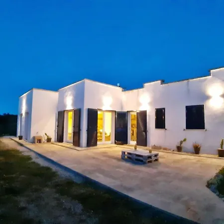 بيت للعطل Al Gelso Bianco Casa كاسترينيانو دل كابو